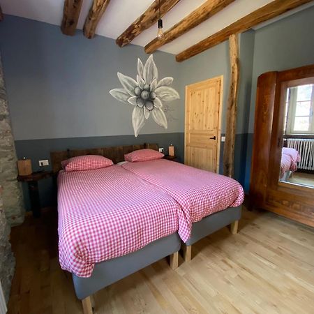 Mountain Cabin Valsesia Appartement Stella Варалло Экстерьер фото
